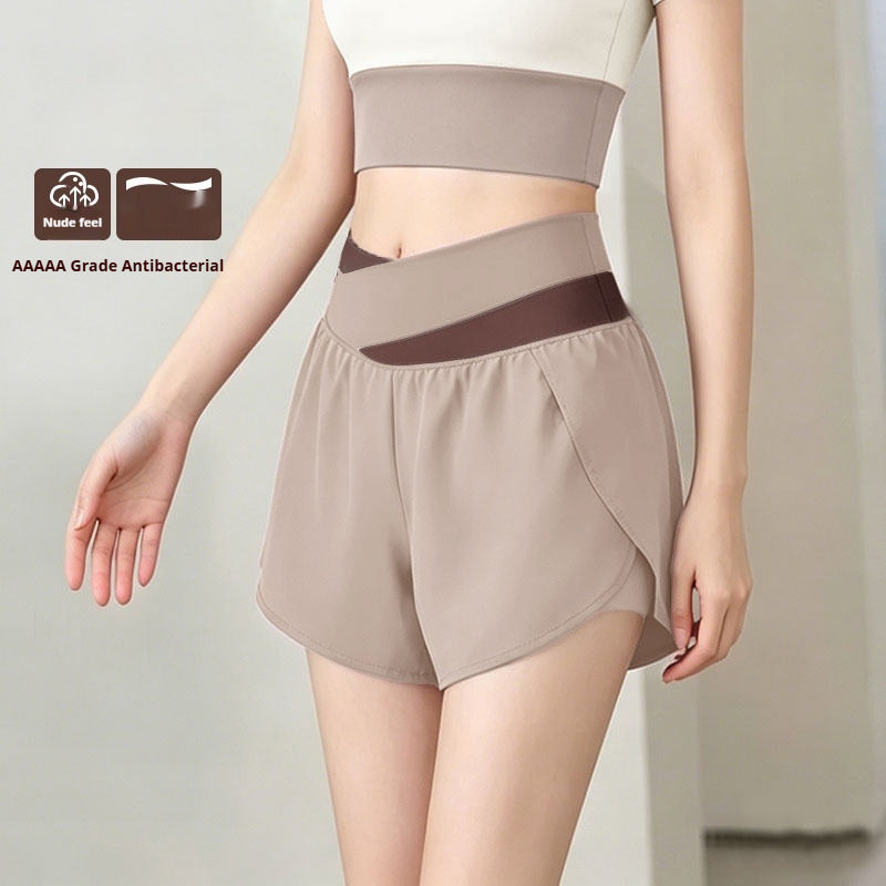 Sports Bra & High-Waisted Shorts Set - Shorts Sandstone Color