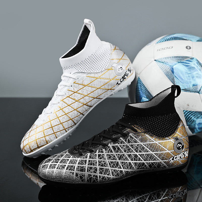 Long/Short Spike Adult Race Soccer Shoes - Black And White Broken Nails