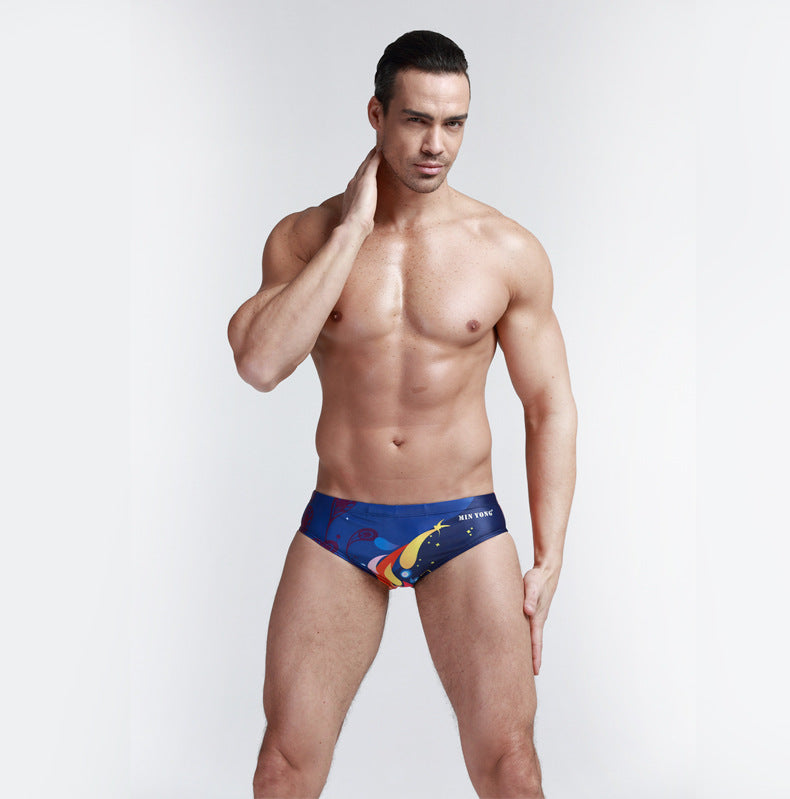 Men's Triangle Swim Trunks - 3.style